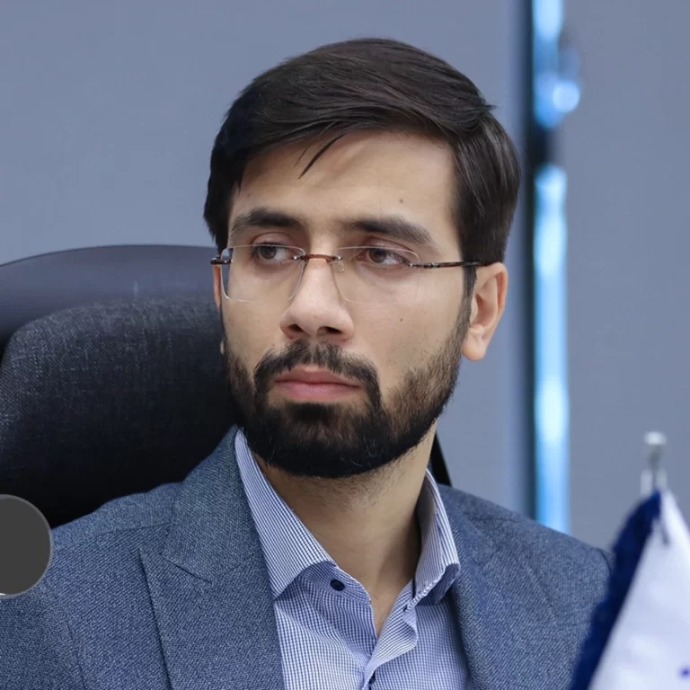 فامیل