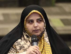 مینا مهرنوش، مشاور کسب و کار داور مسابقه میدون